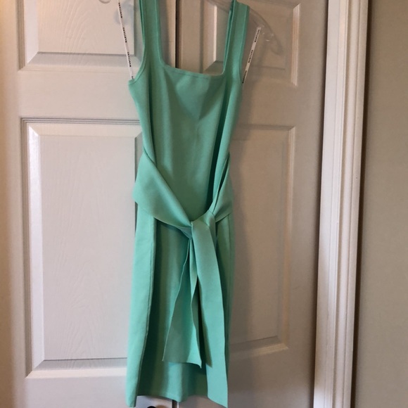 New without tag Guess by Marciano Dress - Picture 2 of 5